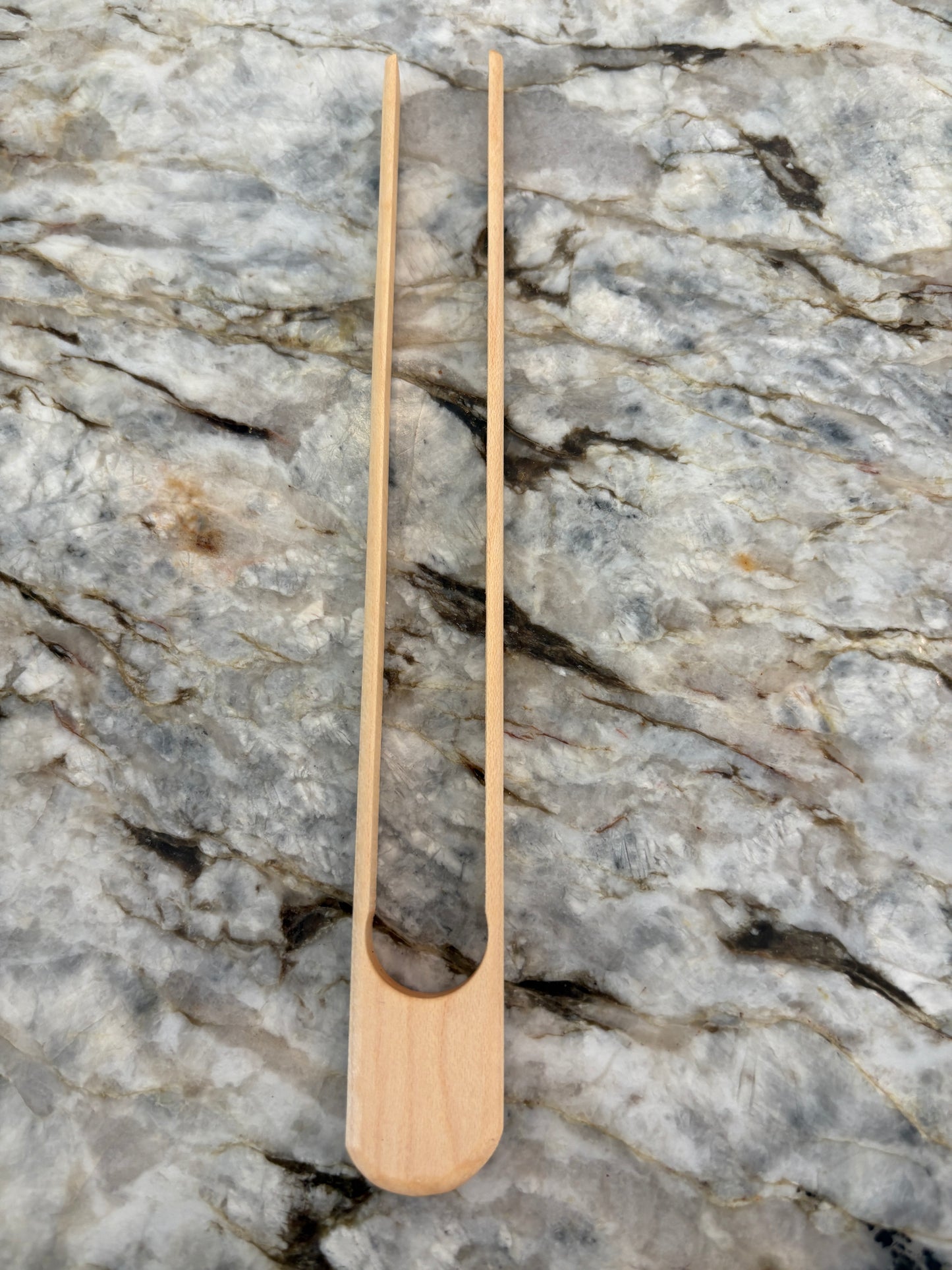 Hardwood toaster tongs