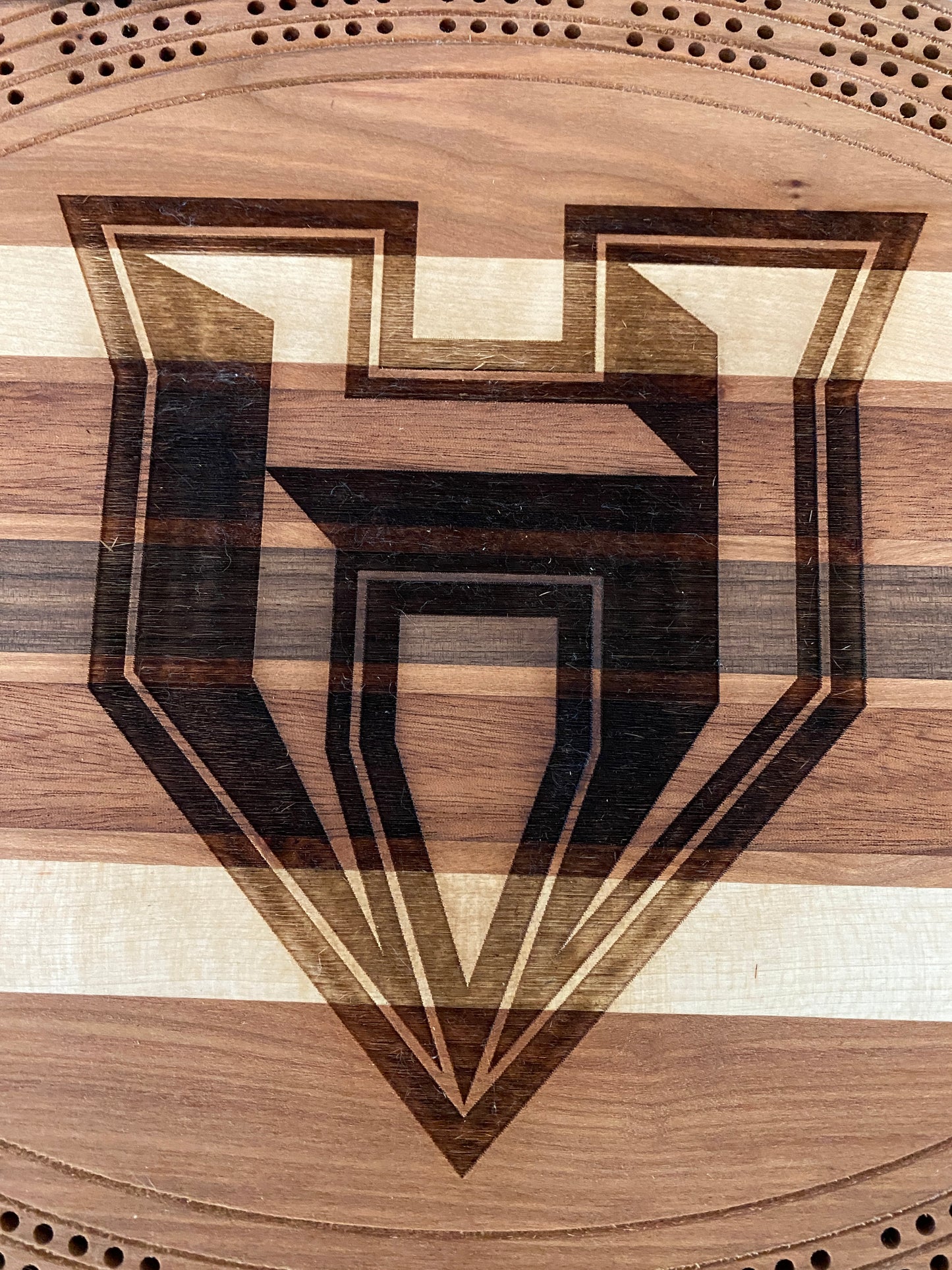Cribbage board - Cherry and Oak (Customizable) - 4 lane
