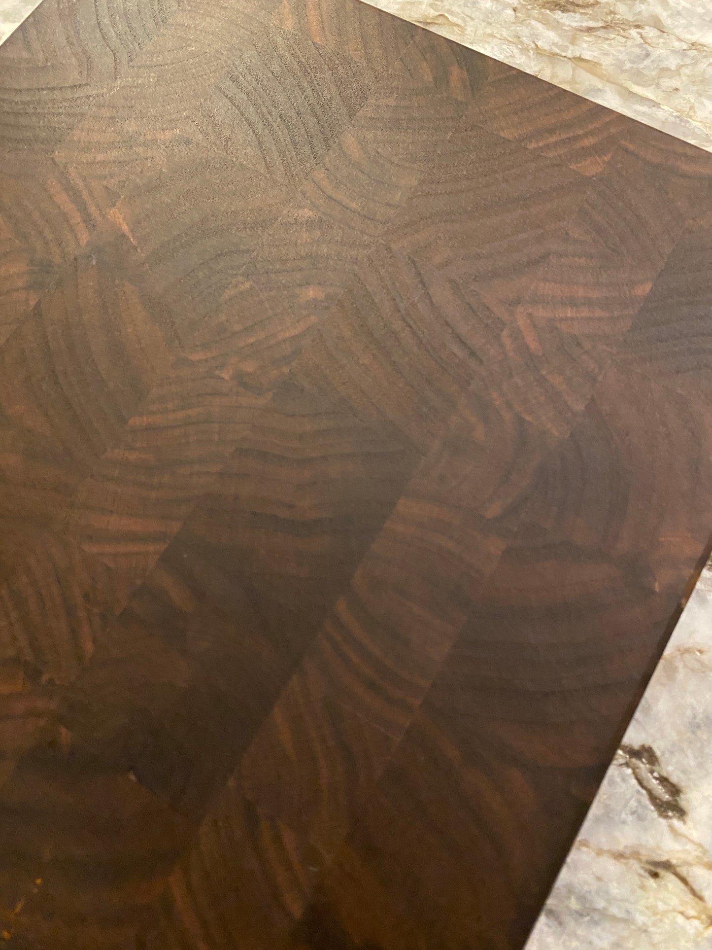 Walnut End Grain Cutting board / Bar Board