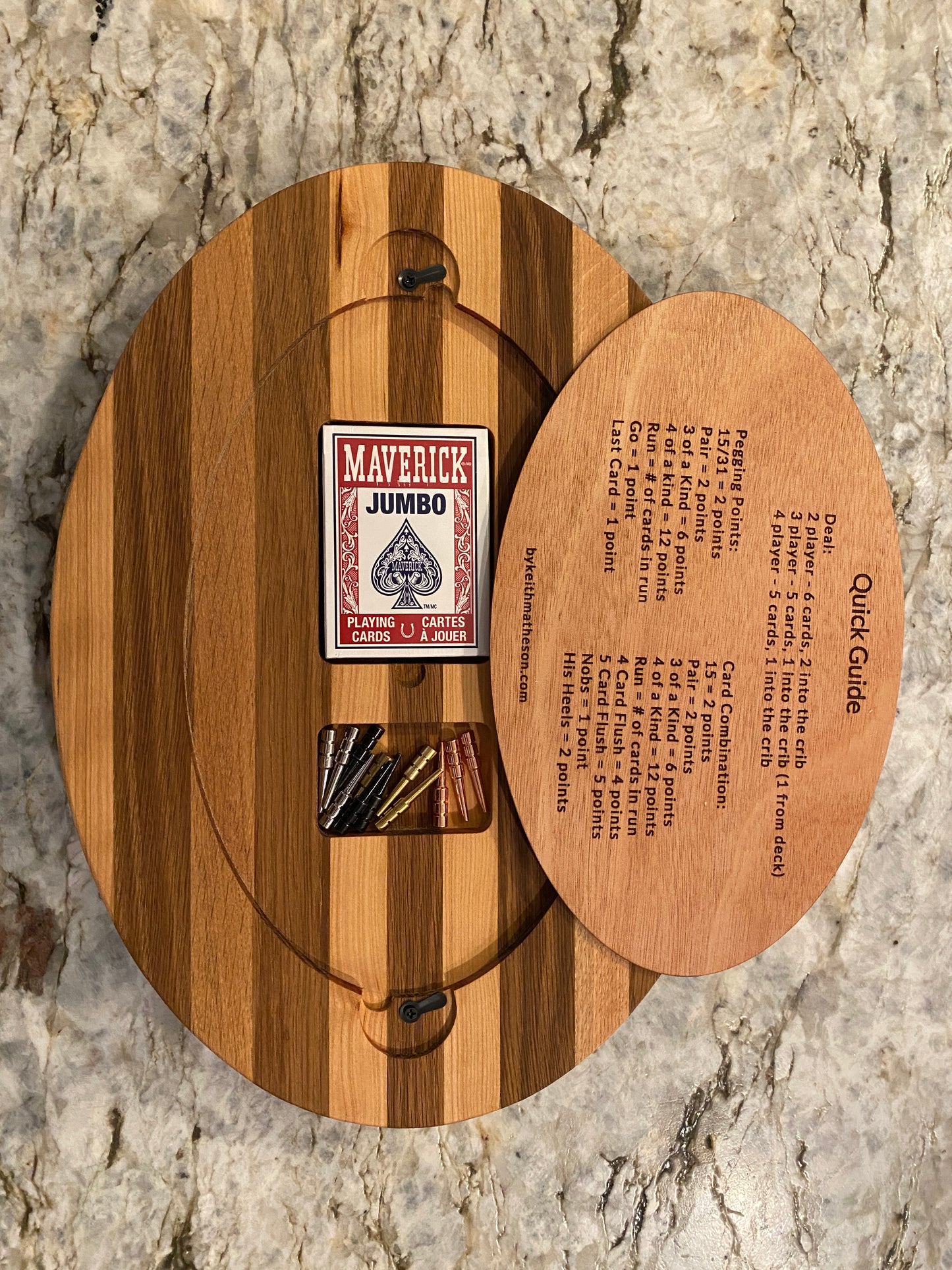 Cribbage board - Cherry and Oak (Customizable) - 4 lane