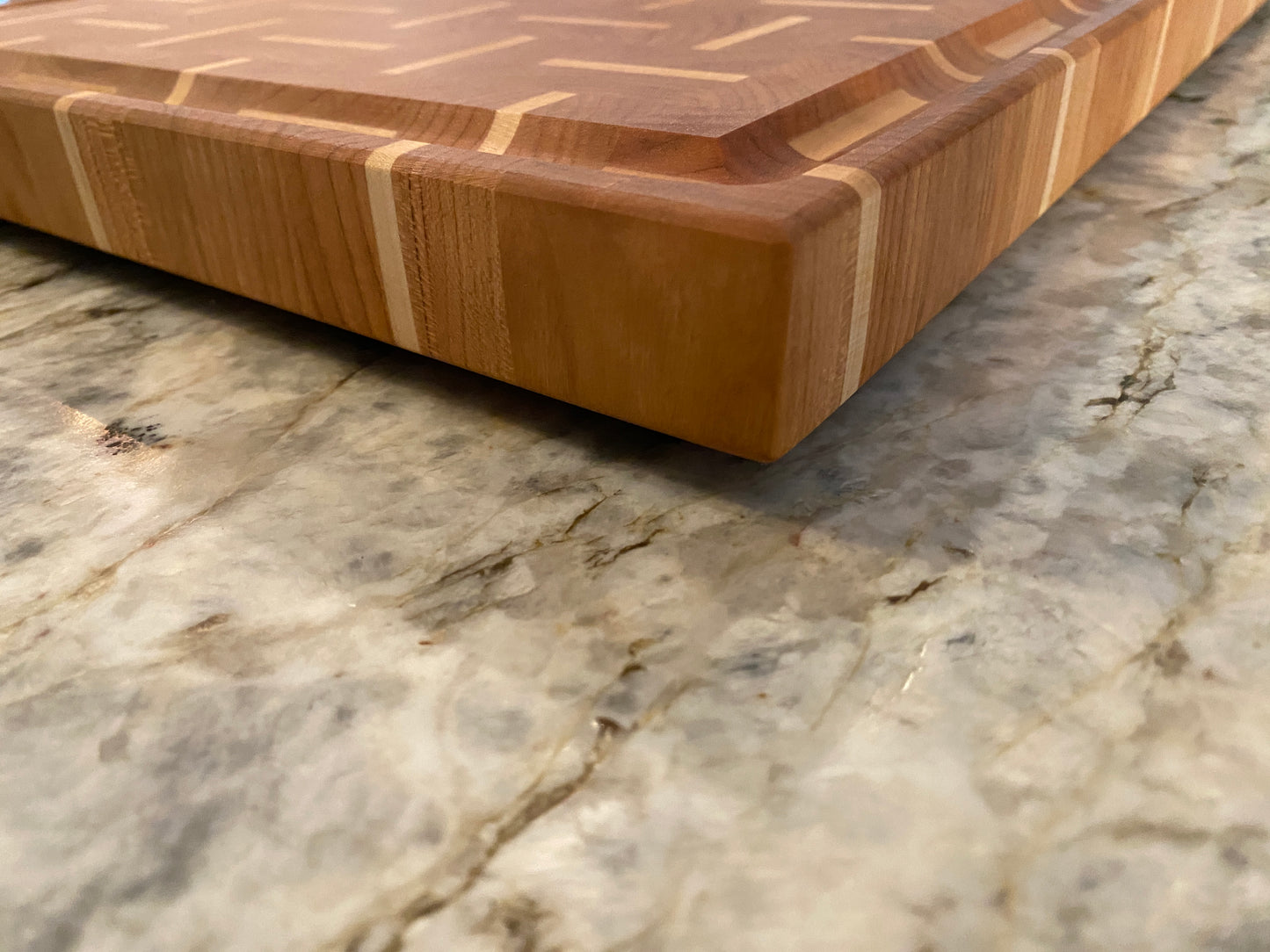 Basket Weave End Grain Brisket board with juice groove (Cherry and Maple)