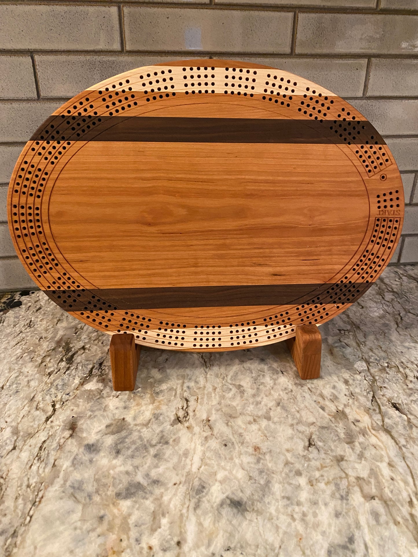 Cribbage board - Cherry, Walnut Maple (Customizable) - 4 lane
