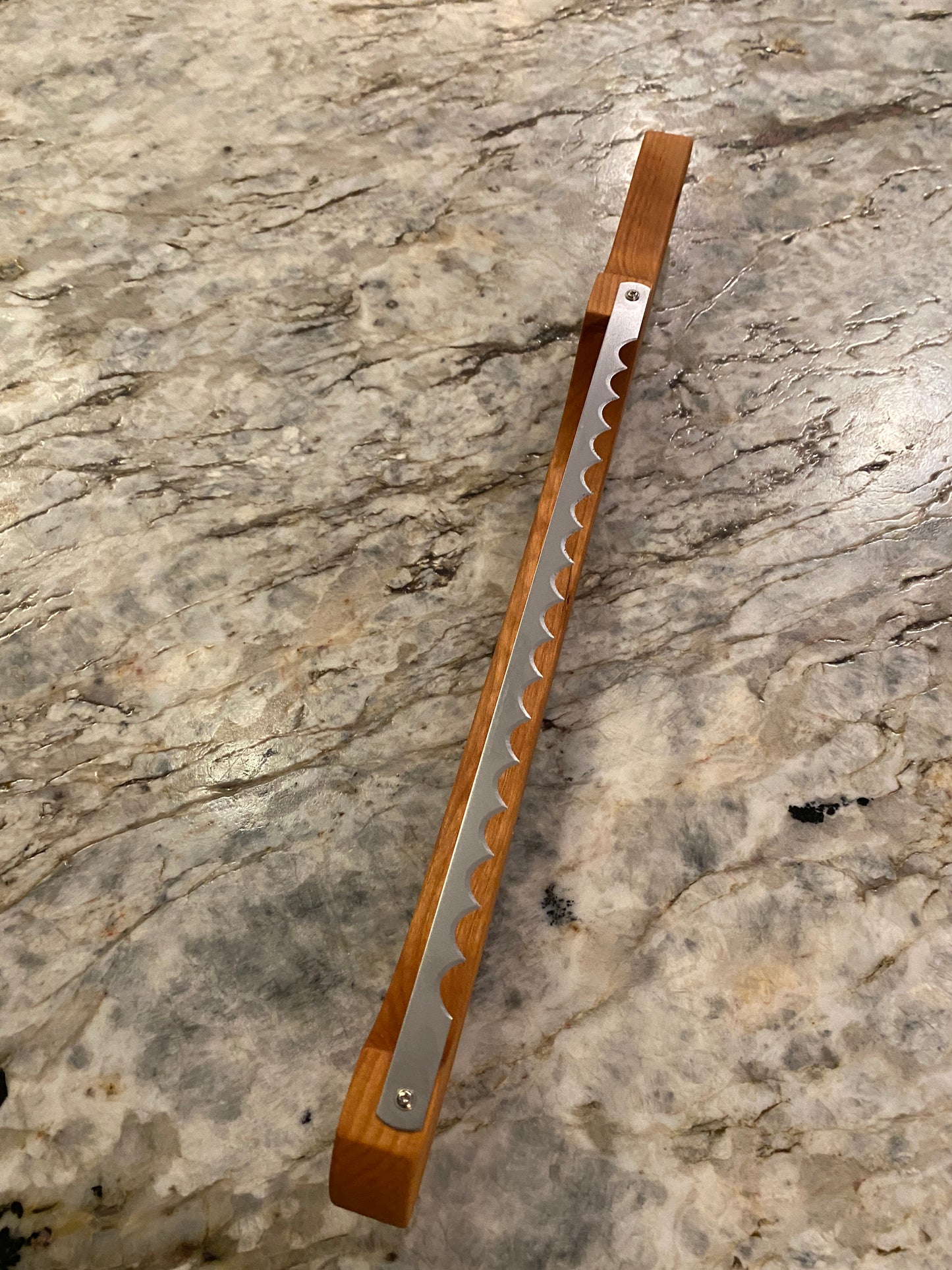 Bread Knife - Cherry