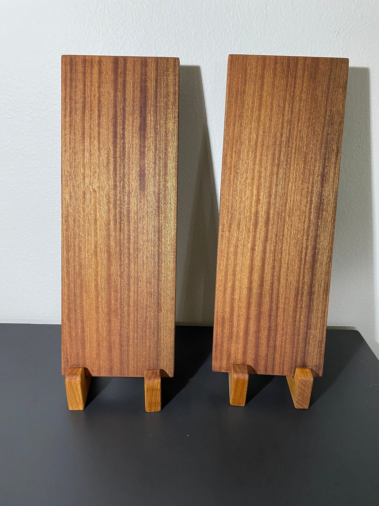 Sapele Cribbage Board (Customizable) - 3 lane