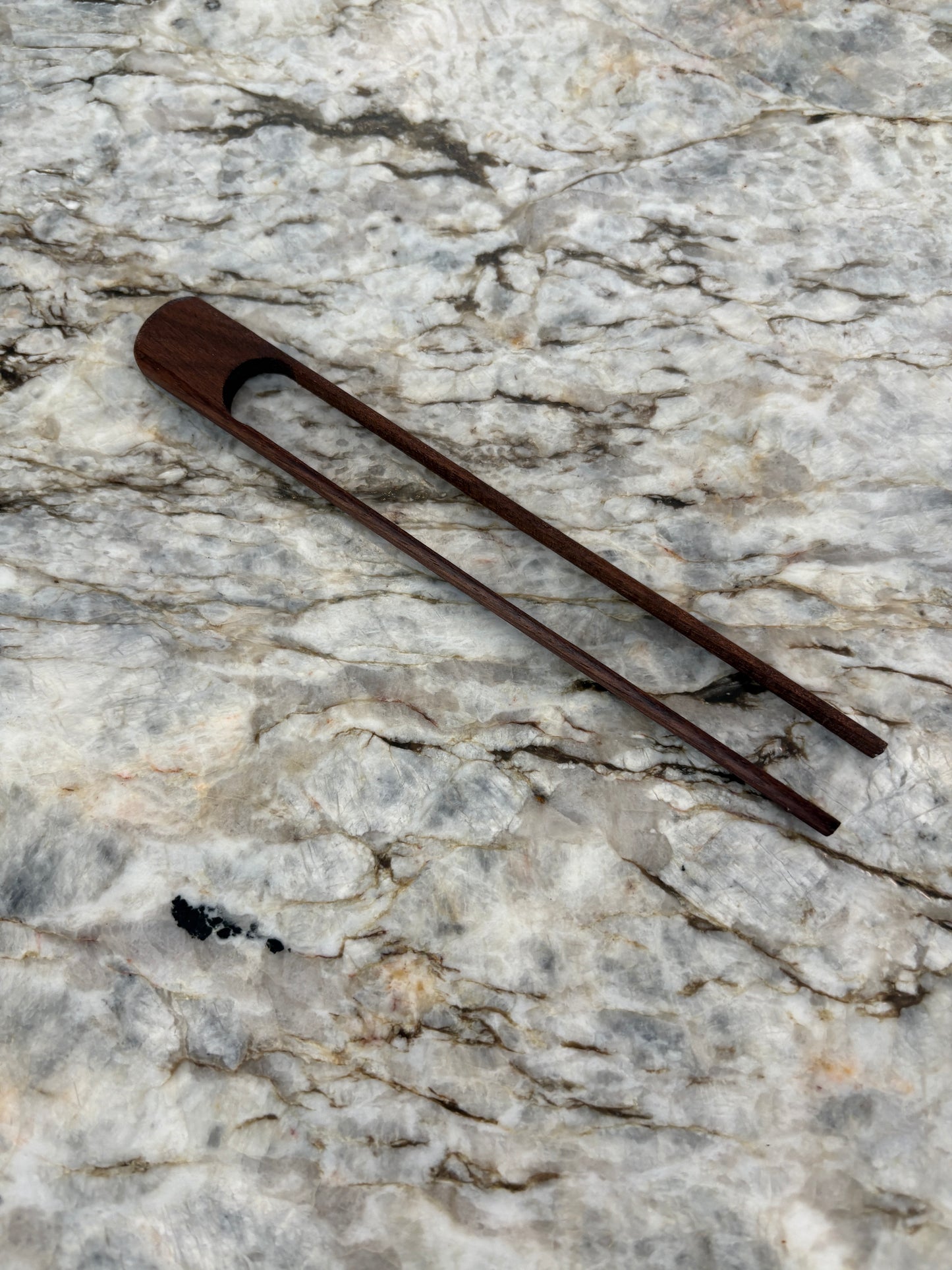 Hardwood toaster tongs