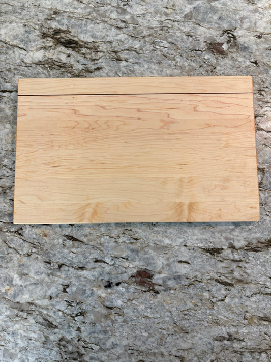 Maple face grain cutting board with Sapele accent