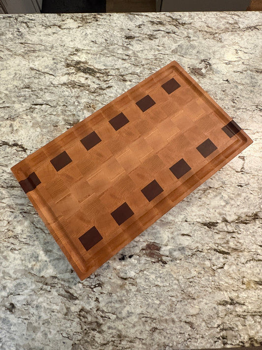 Brisket board with juice groove (Maple and Sapele)