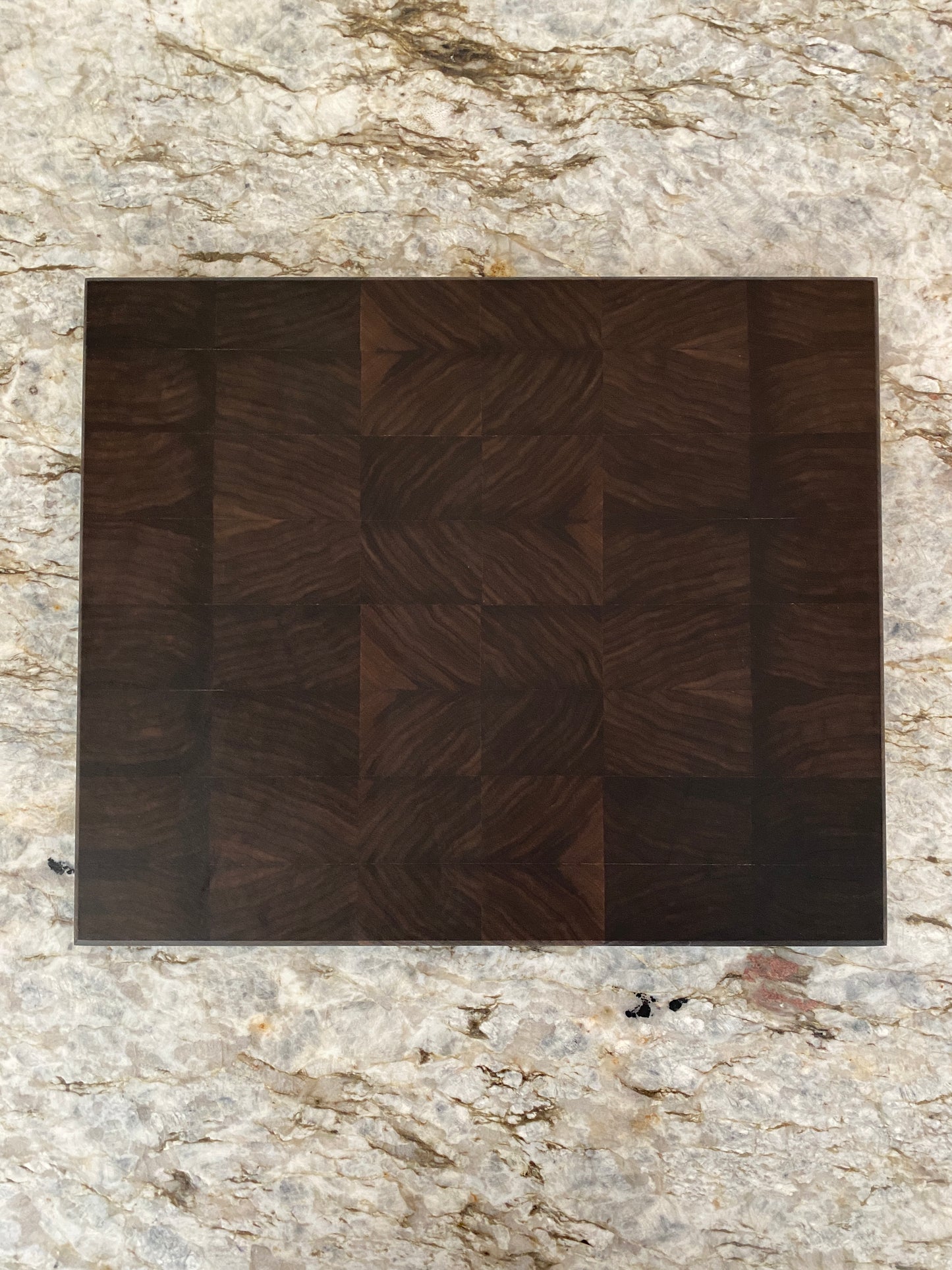 Walnut End Grain with chamfer on both sides