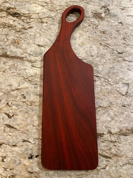 Classic Padauk charcuterie board with oval handle