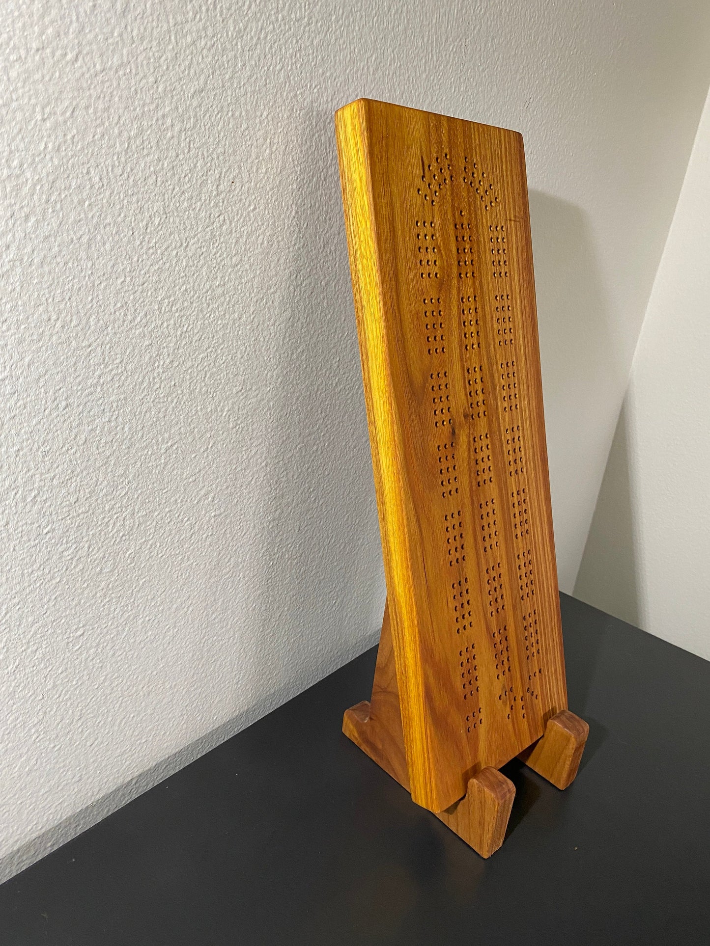 Canary wood Cribbage Board (Customizable) - 3 lane